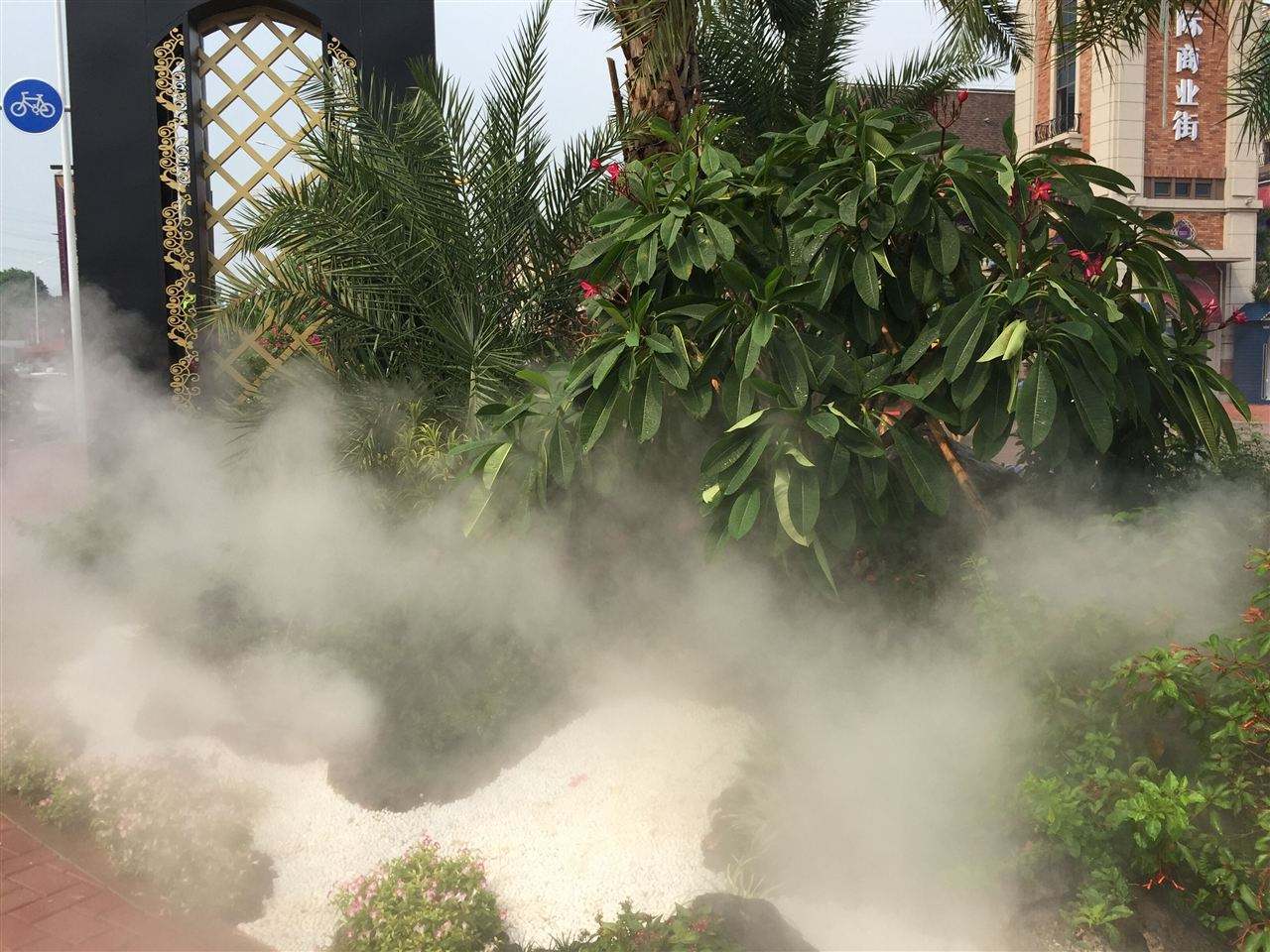 鑫苑國際名城售房部噴泉.霧森系統 
